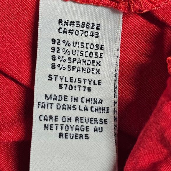 Max Studio Sleeveless V-Neck Top with Elastic Waist Women's Size Medium - Picture 7 of 10